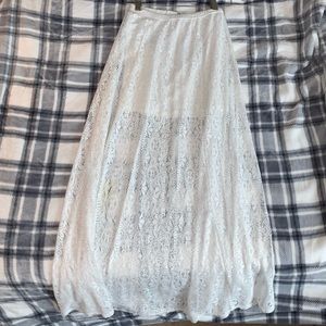 Maxi patterned Hollister skirt